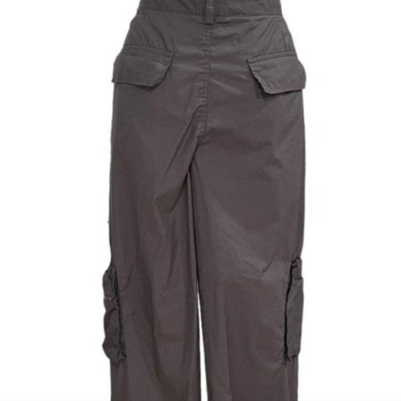 Cutest cargo joggers! by Rachel Paige MED - Picture 2 of 5